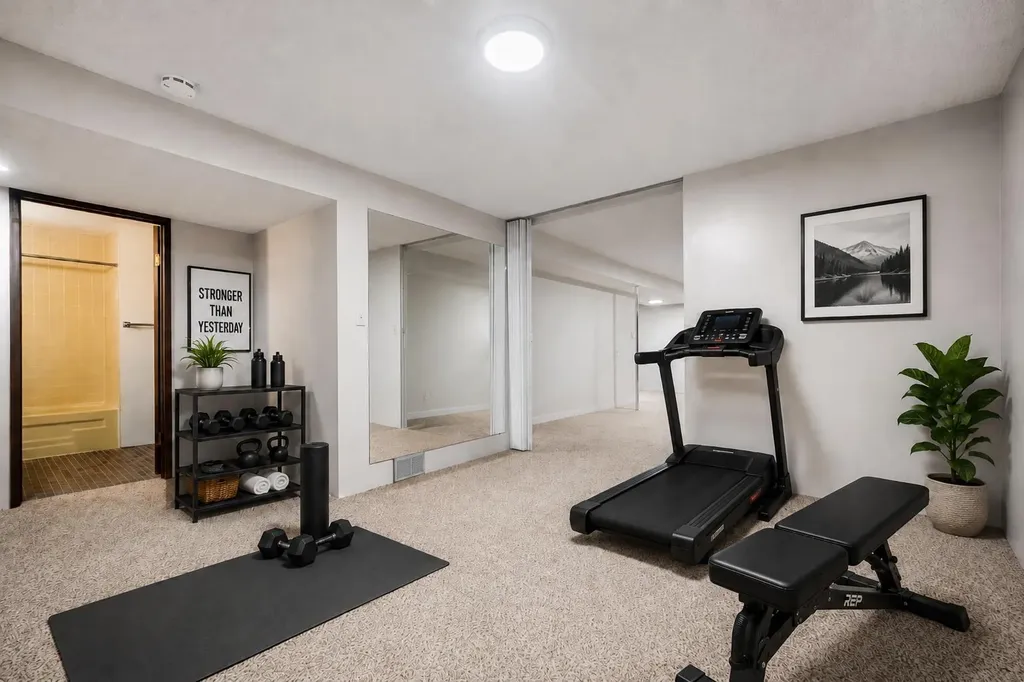 624 Willacy Drive SE Calgary AB T2J 2C9