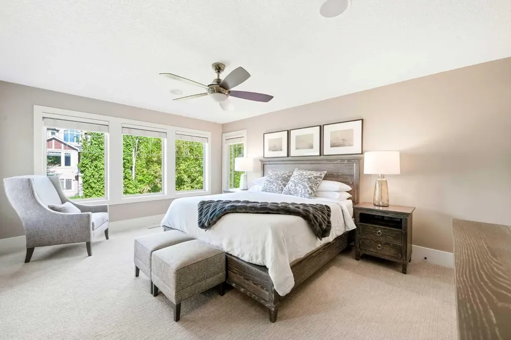 214 Aspen Glen Place SW Calgary AB T3H 0E8