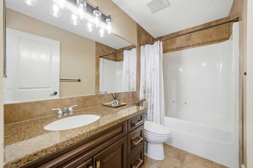 214 Aspen Glen Place SW Calgary AB T3H 0E8