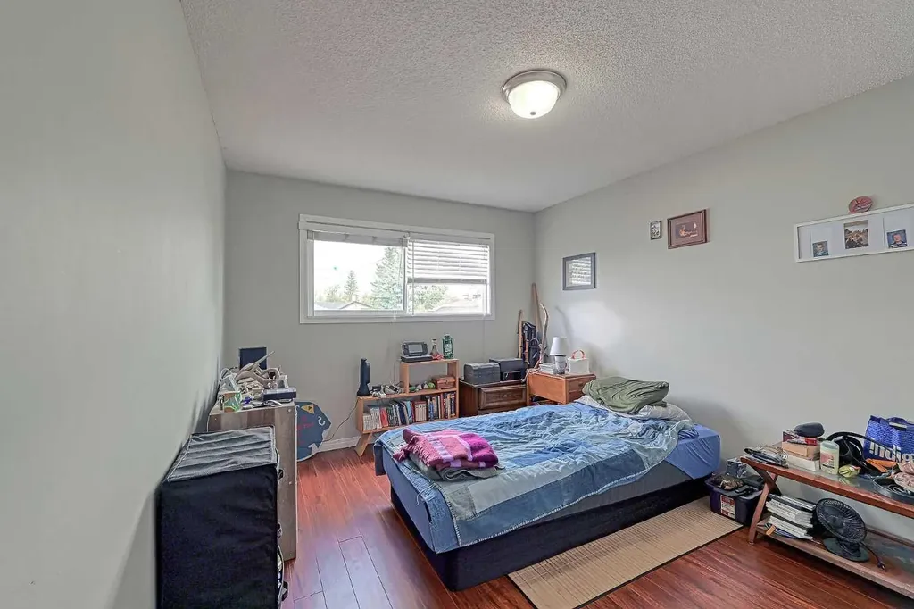 328 6 Street Irricana AB T0M1B0