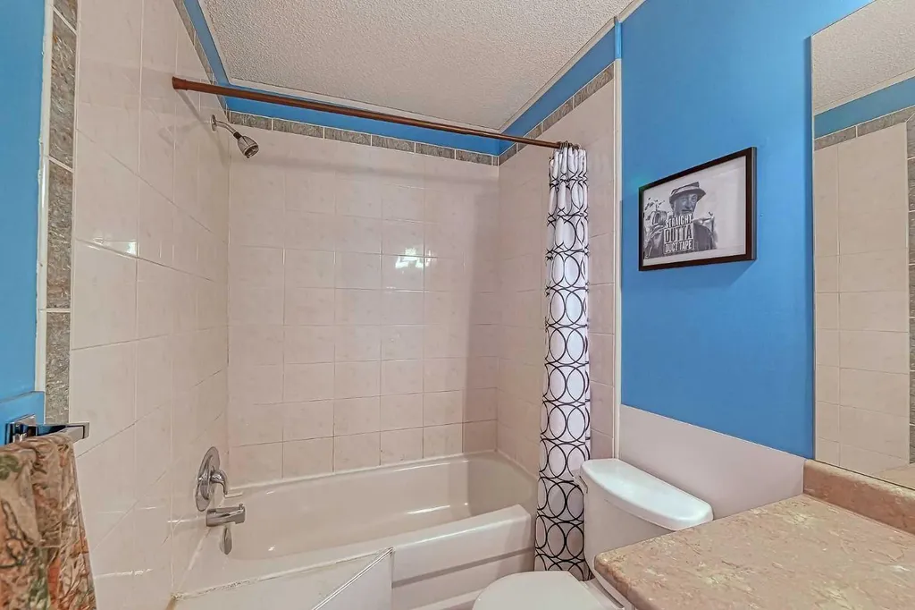 328 6 Street Irricana AB T0M1B0