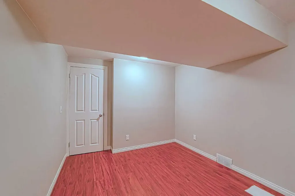 328 6 Street Irricana AB T0M1B0