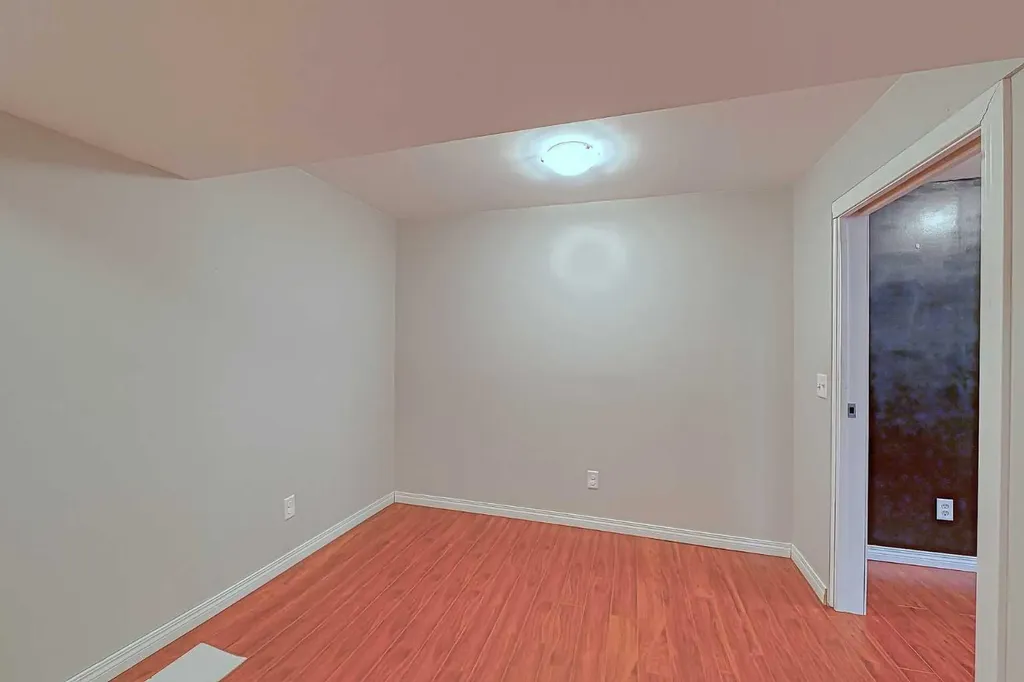 328 6 Street Irricana AB T0M1B0