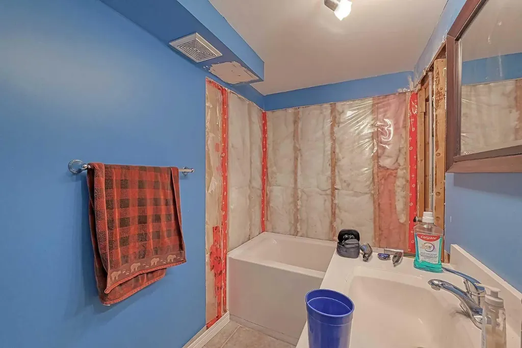 328 6 Street Irricana AB T0M1B0