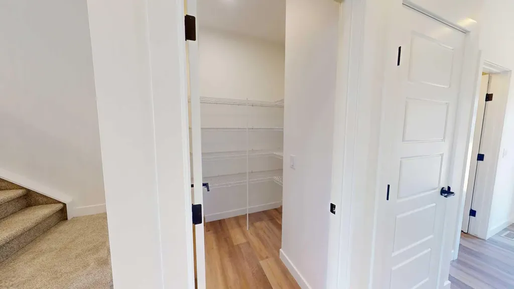 56 Mercado Road SE Calgary AB T3M 3Y4