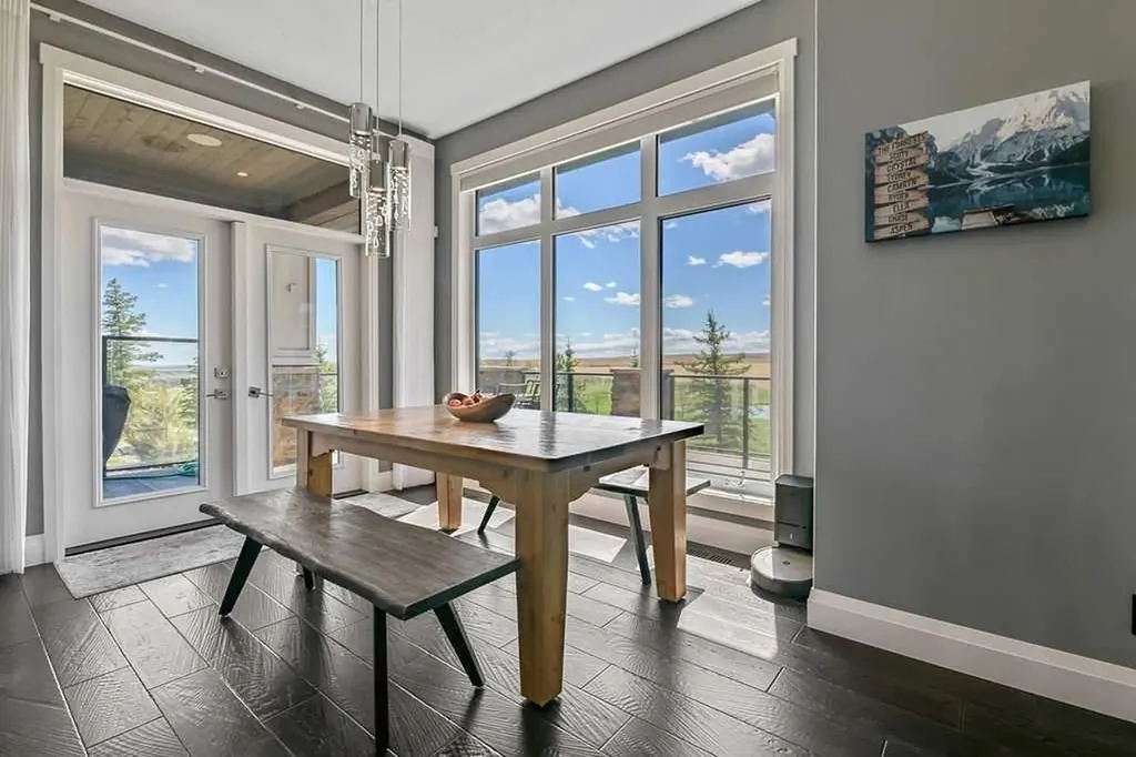 500-402080 23 Street W Rural Foothills County AB T1S 1A2