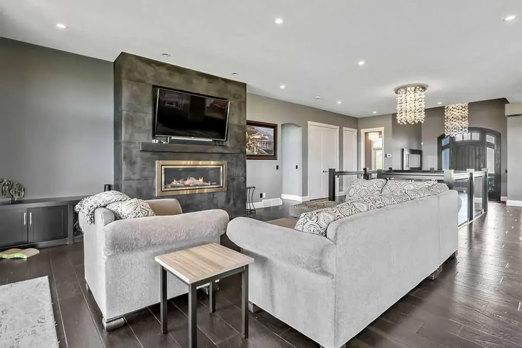 500-402080 23 Street W Rural Foothills County AB T1S 1A2