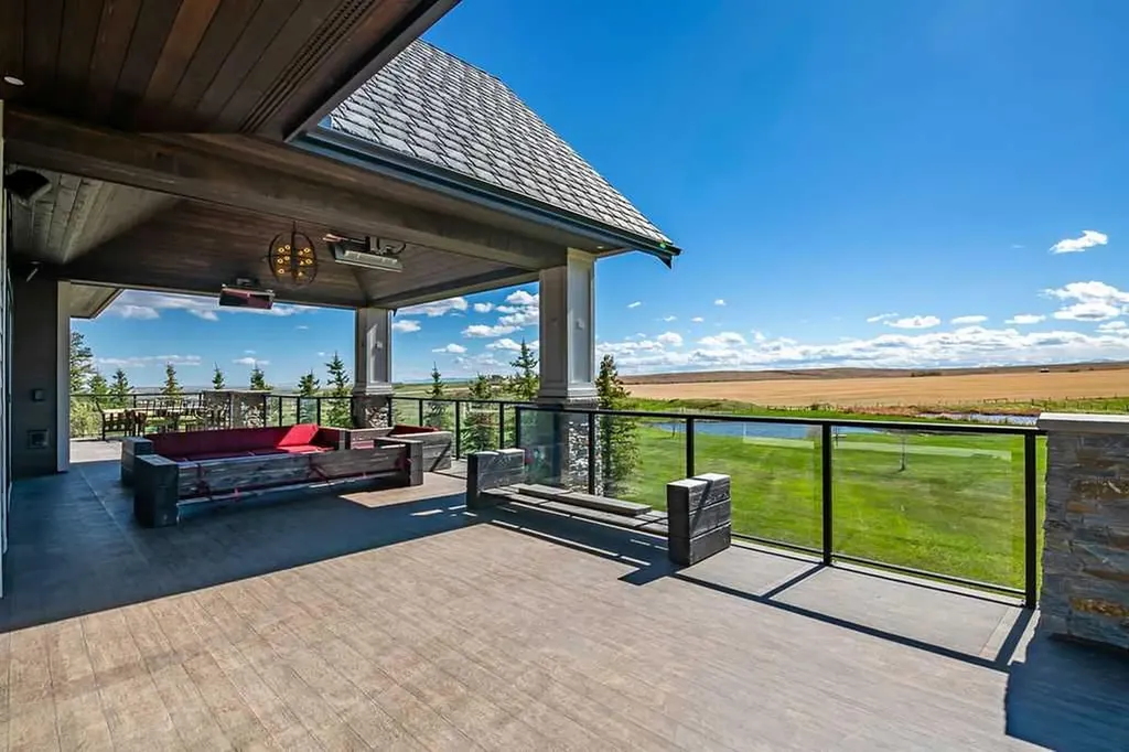 500-402080 23 Street W Rural Foothills County AB T1S 1A2