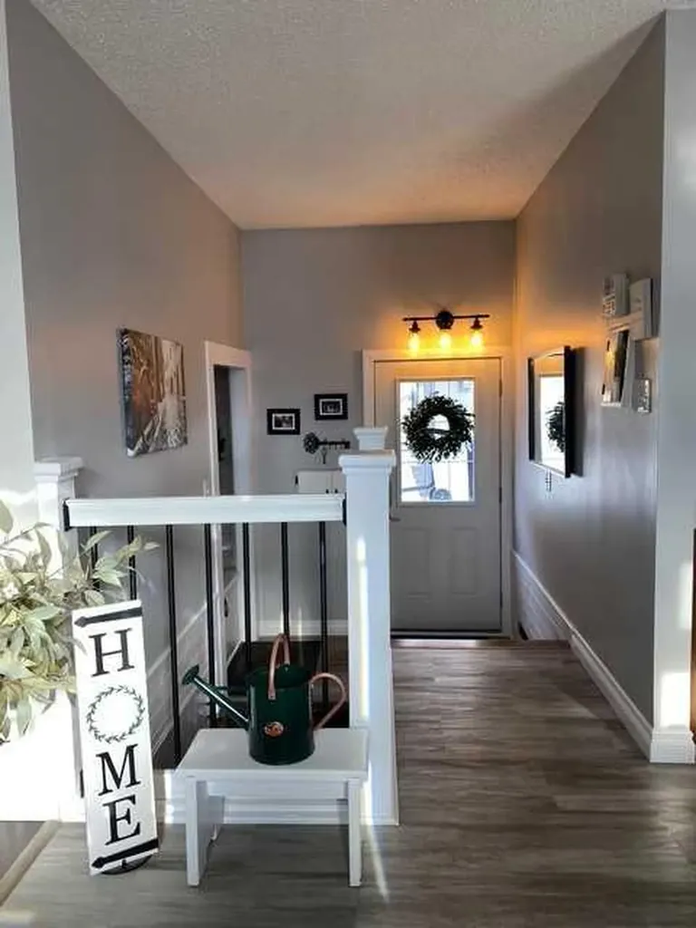18 Moberly Crescent Fort Mcmurray AB T9H 1G9