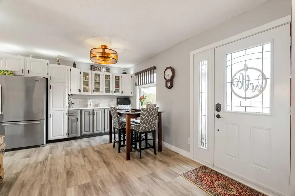 18 Moberly Crescent Fort Mcmurray AB T9H 1G9