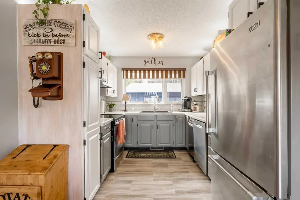 18 Moberly Crescent Fort Mcmurray AB T9H 1G9