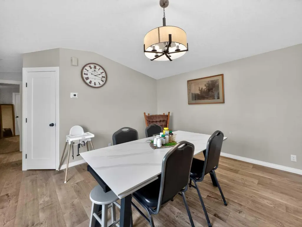 9229 95 Avenue Rural Mackenzie County AB T0H2H0