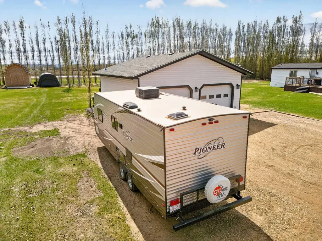 9229 95 Avenue Rural Mackenzie County AB T0H2H0