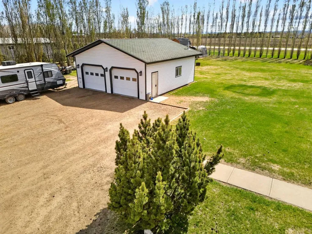 9229 95 Avenue Rural Mackenzie County AB T0H2H0