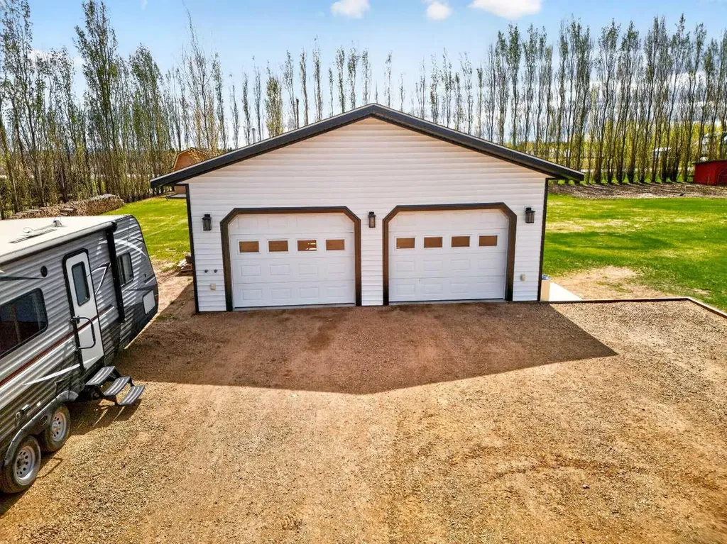 9229 95 Avenue Rural Mackenzie County AB T0H2H0