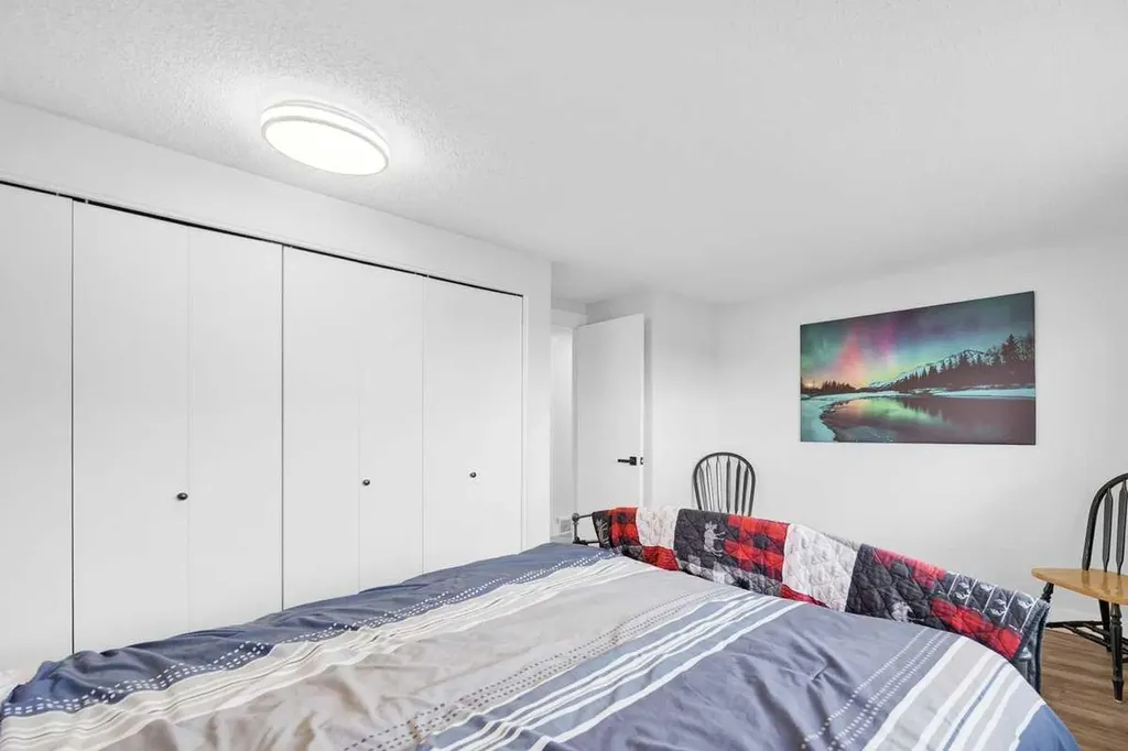 22 Sandstone Crescent SE Airdrie AB T4B 1T5