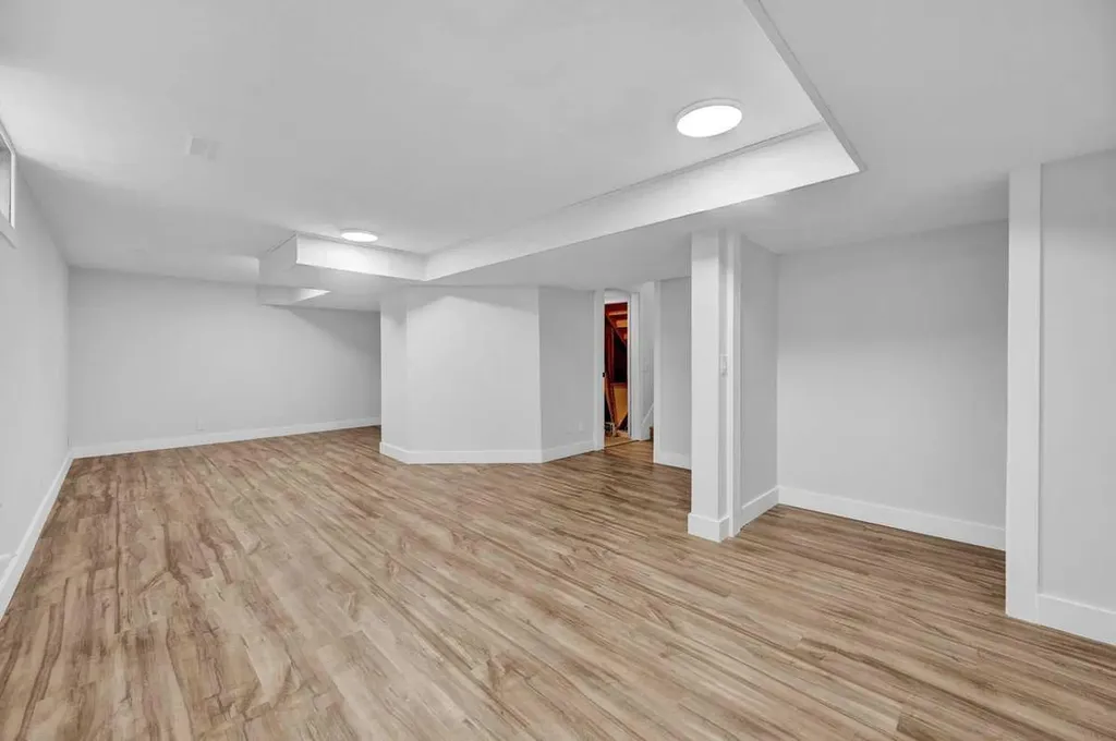 22 Sandstone Crescent SE Airdrie AB T4B 1T5