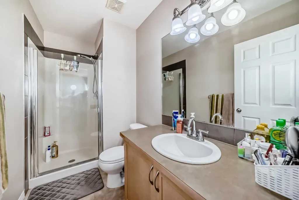 65 Spring Meadows Bay Okotoks AB T1S2G8