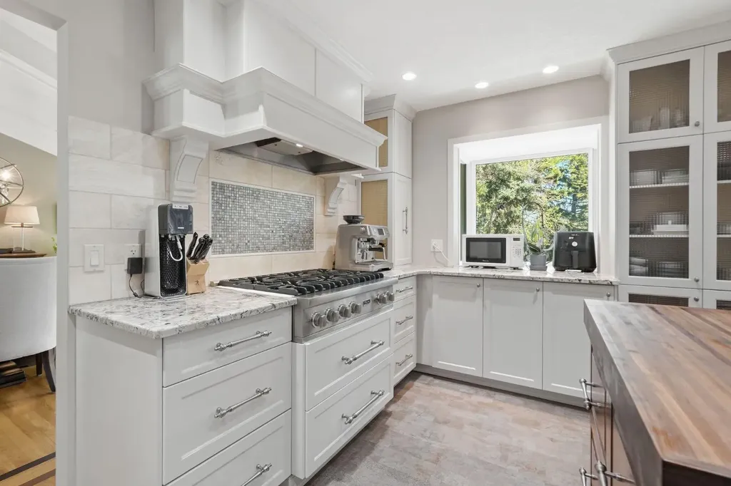 1128 Kildonan Place SW Calgary AB T2V 4B1
