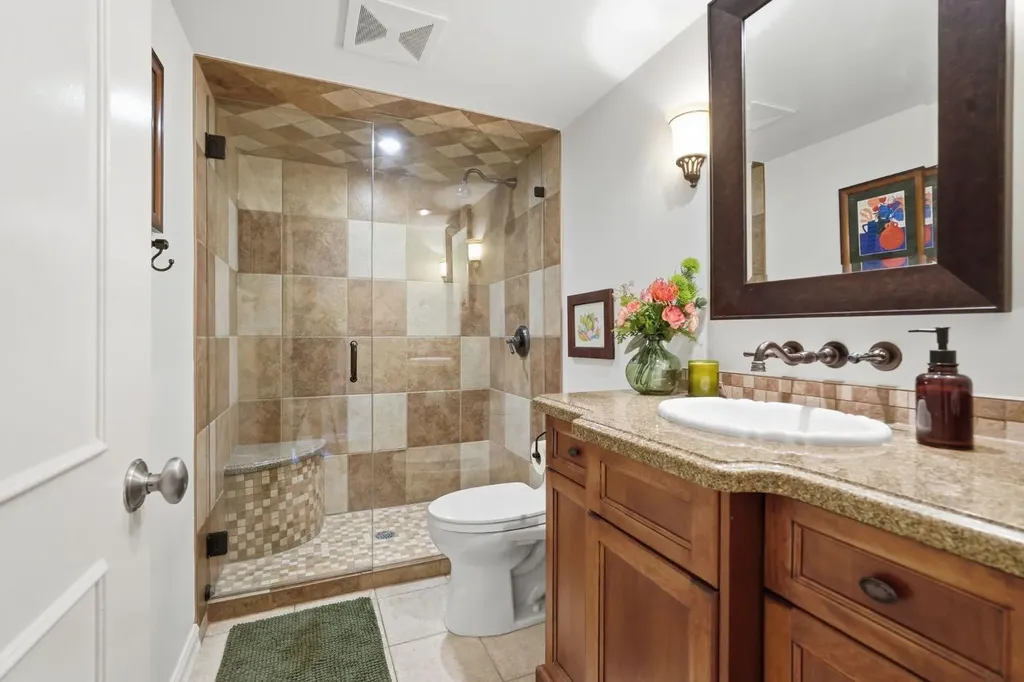 1128 Kildonan Place SW Calgary AB T2V 4B1
