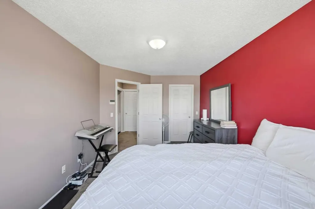 6 Saddlemont Way NE Calgary AB T3J 4V2