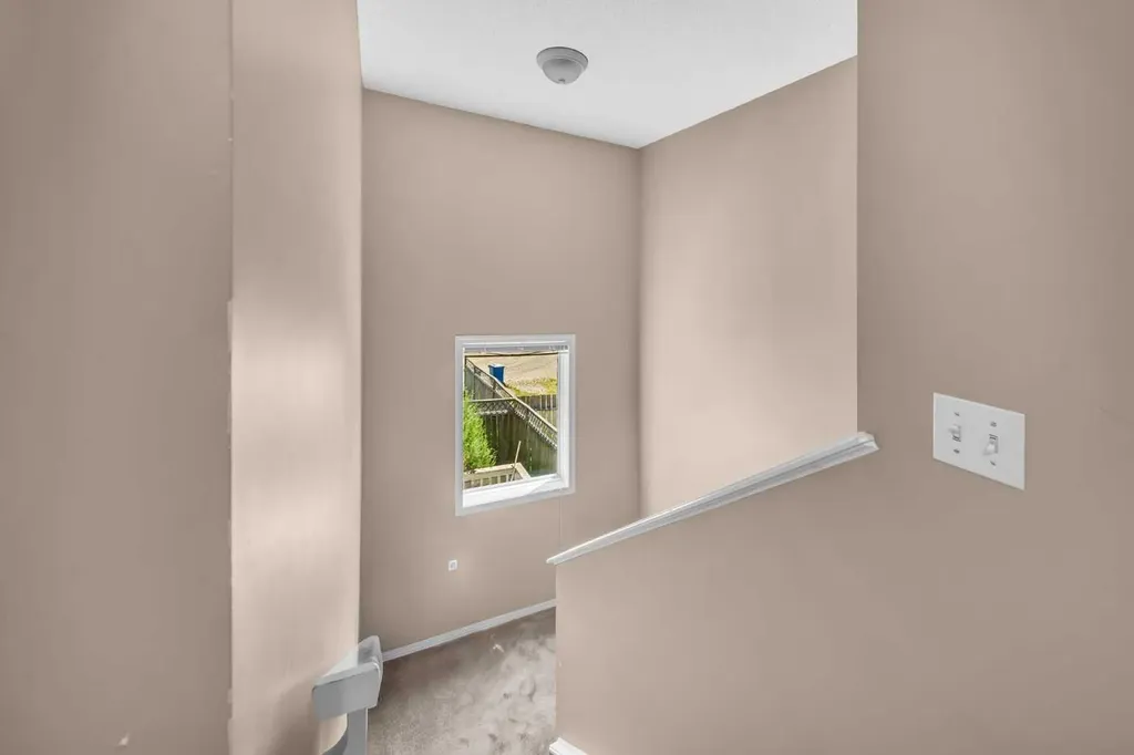 6 Saddlemont Way NE Calgary AB T3J 4V2
