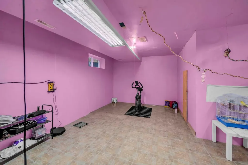 6 Saddlemont Way NE Calgary AB T3J 4V2