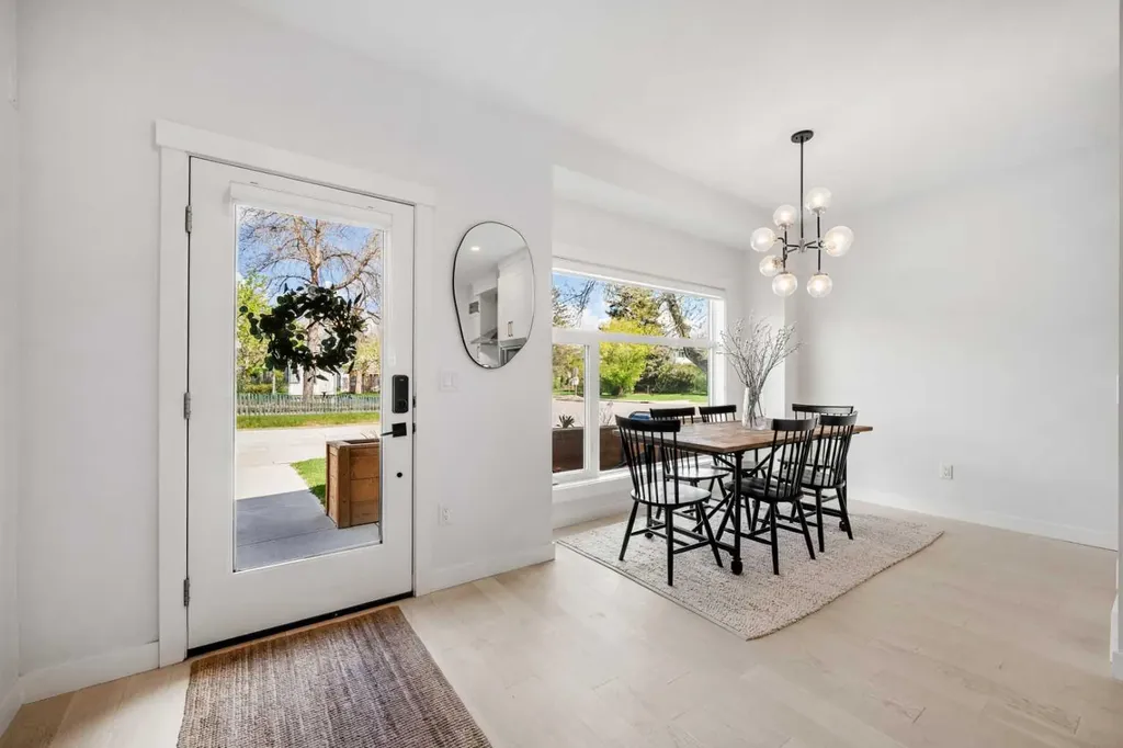 1303 18 Avenue NW Calgary AB T2M 0W5