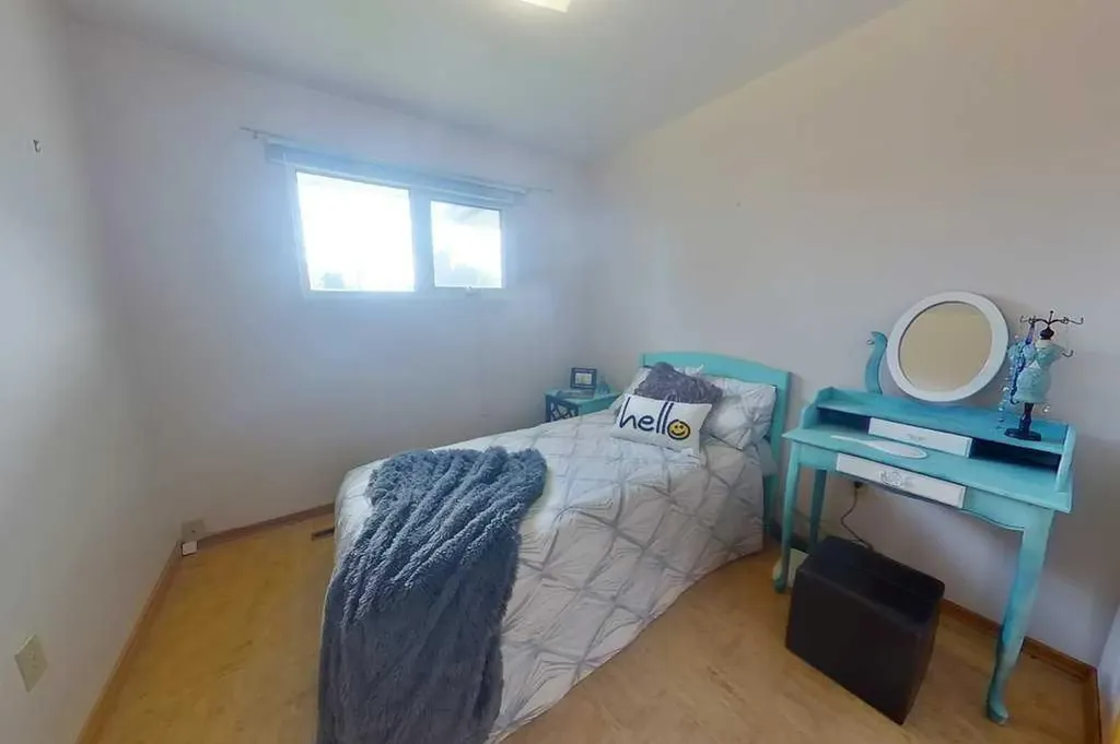 2169 20 Avenue SE Medicine Hat AB T1A 3X8