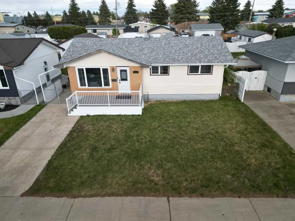 2169 20 Avenue SE Medicine Hat AB T1A 3X8