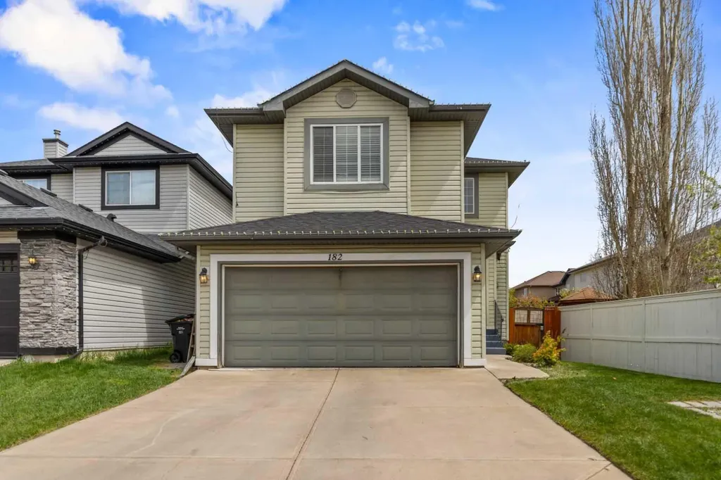 182 Tuscany Ravine Road NW Calgary AB T3L 2T1