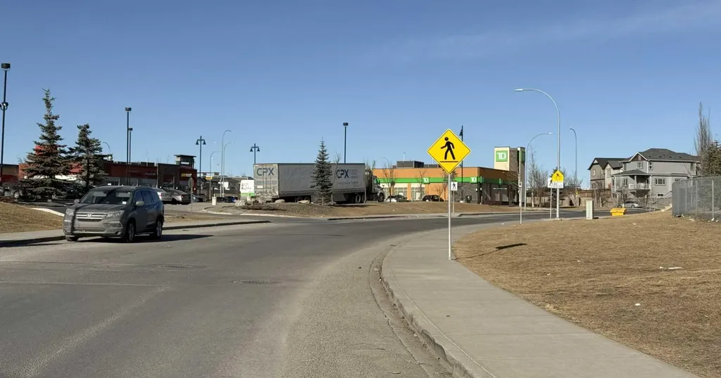 175 Panatella Hill NW Calgary AB T3K 0V9