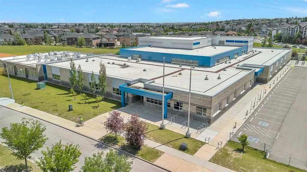 175 Panatella Hill NW Calgary AB T3K 0V9