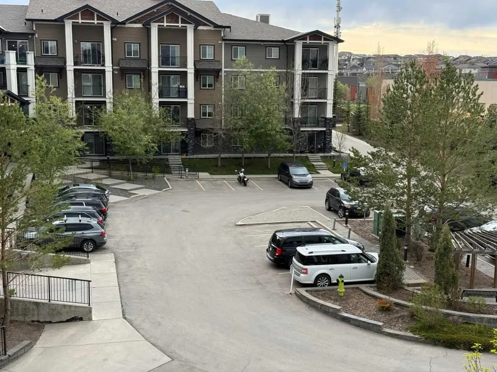 175 Panatella Hill NW Calgary AB T3K 0V9