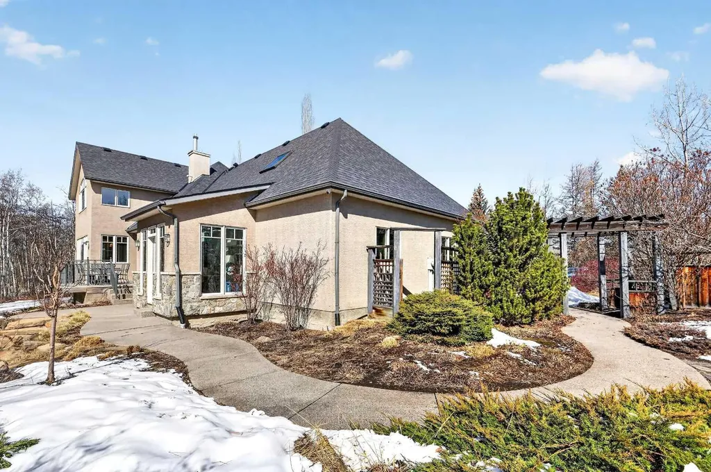 67 Woodlands Estates Drive Rural Rocky View County AB T3R 1H1