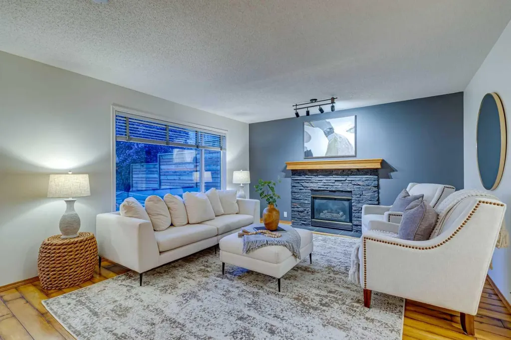 268 Mt Brewster Circle SE Calgary AB t2z3j2