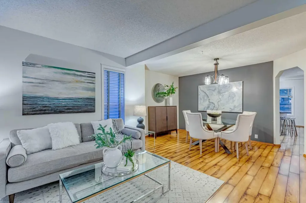 268 Mt Brewster Circle SE Calgary AB t2z3j2