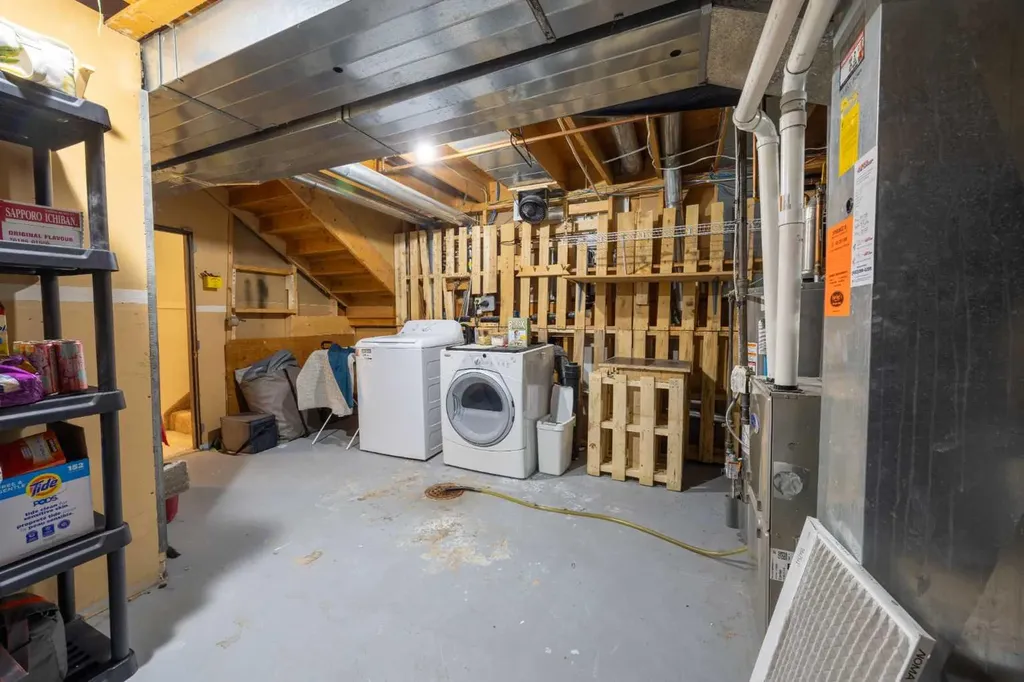 6716 Ranchview Drive NW Calgary AB T3G 1L1