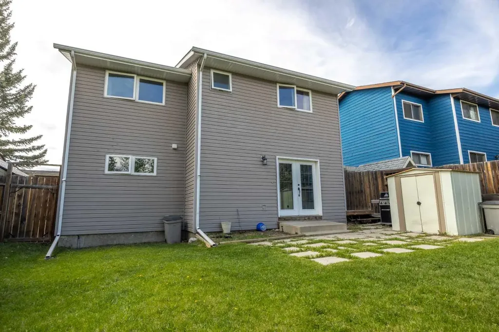 6716 Ranchview Drive NW Calgary AB T3G 1L1