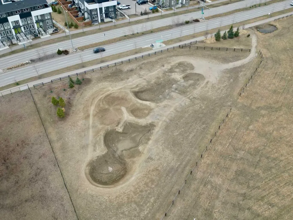 200 Seton Circle SE Calgary AB T3M 3N8