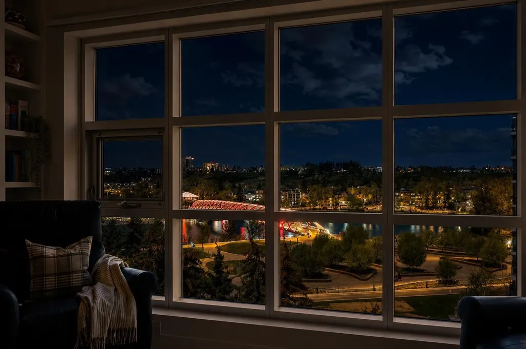 110 7 Street SW Calgary AB T2P 5M9