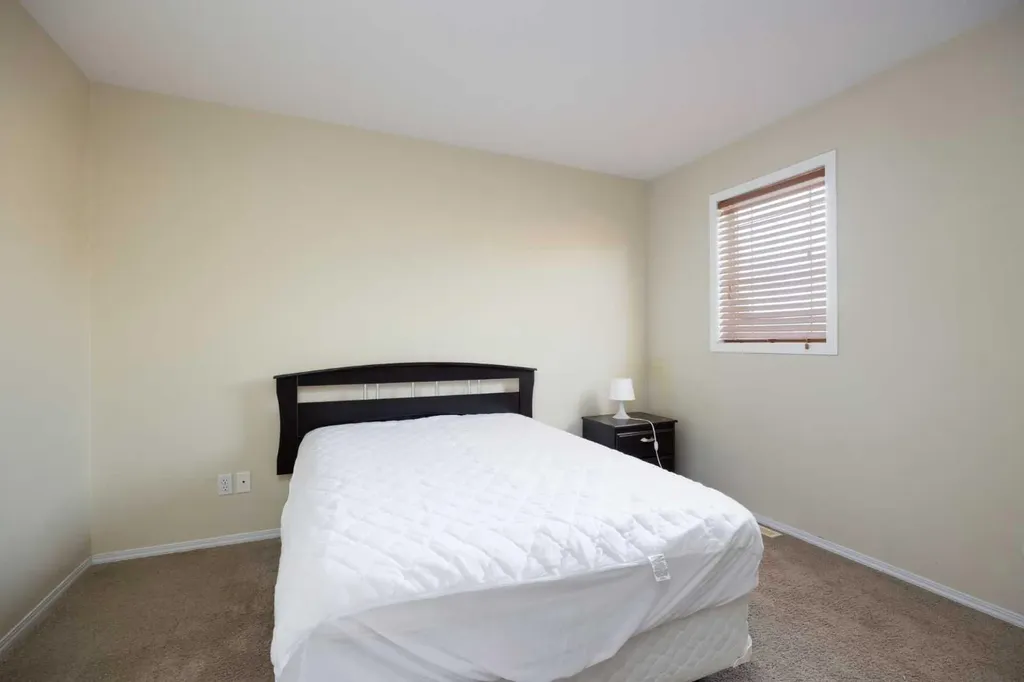 240 Laffont Way Fort Mcmurray AB T9K 2W2