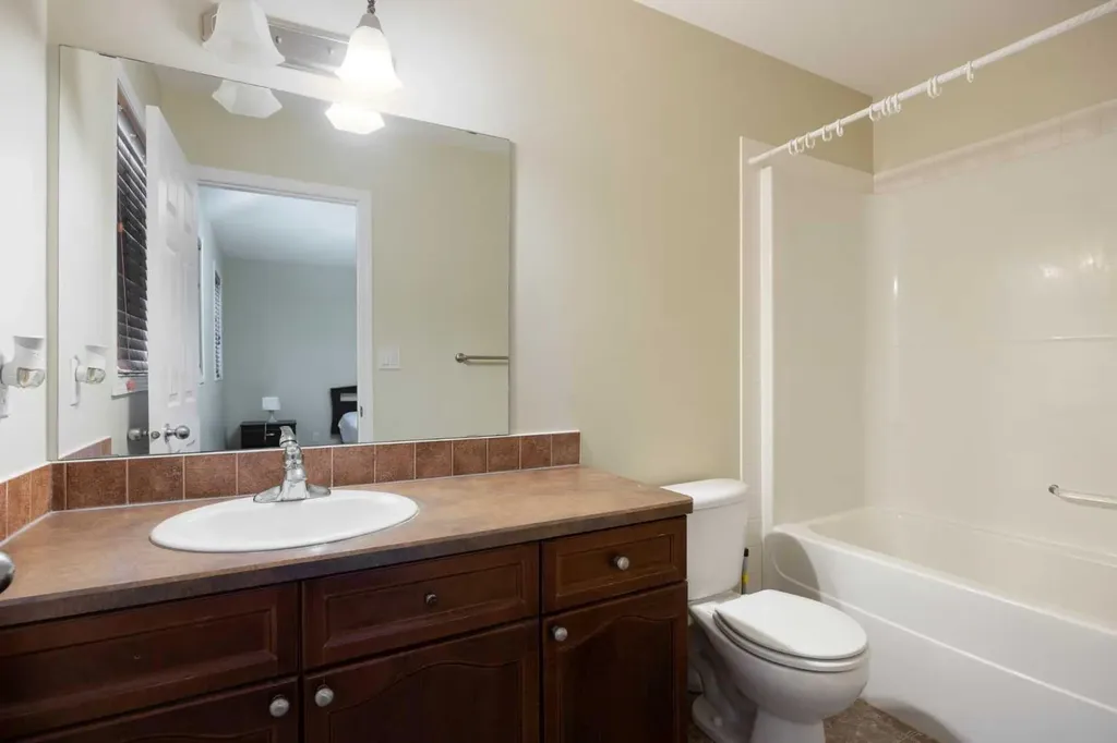 240 Laffont Way Fort Mcmurray AB T9K 2W2