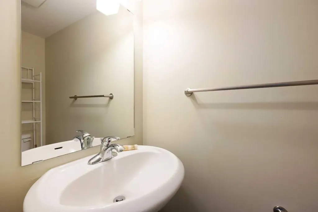 240 Laffont Way Fort Mcmurray AB T9K 2W2