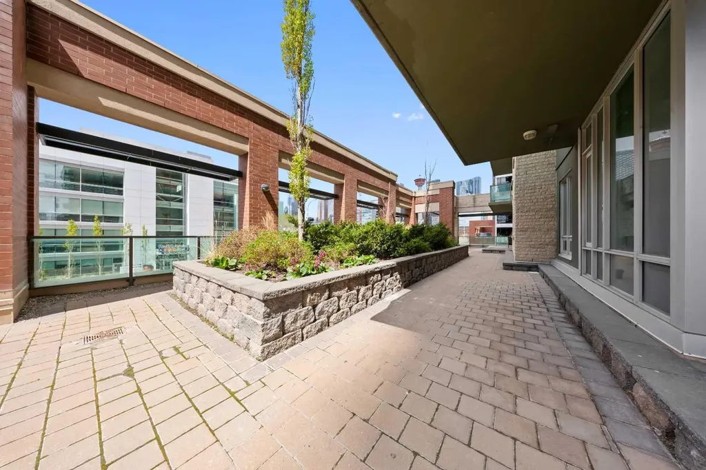 1410 1 Street SE Calgary AB T2G 5T7