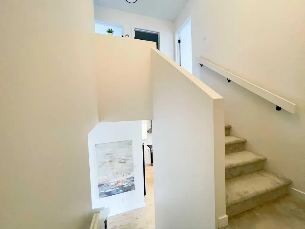 4310 28 Avenue S Lethbridge AB T1K 8L3
