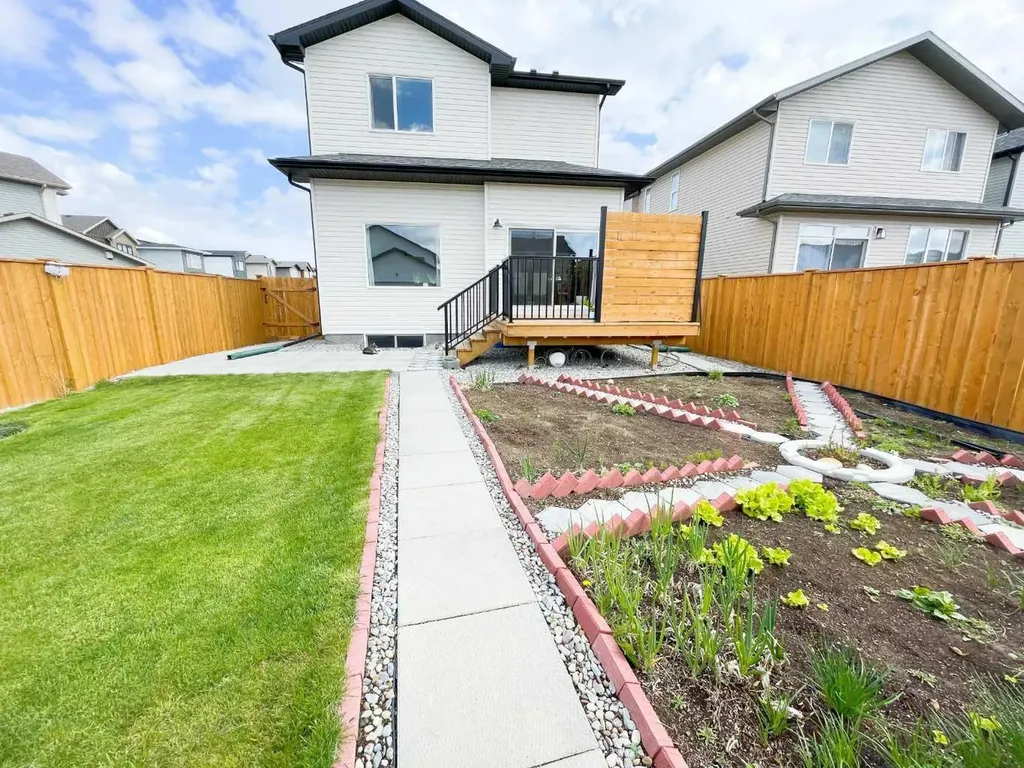 4310 28 Avenue S Lethbridge AB T1K 8L3