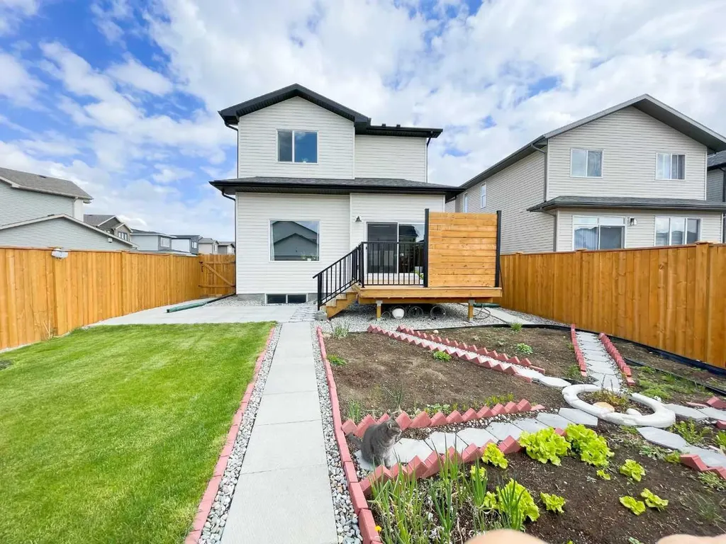 4310 28 Avenue S Lethbridge AB T1K 8L3