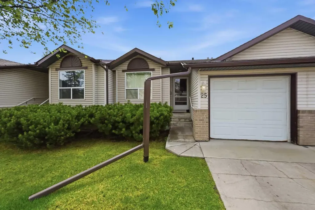 25 Tararidge Circle NE Calgary AB T3J 3W4
