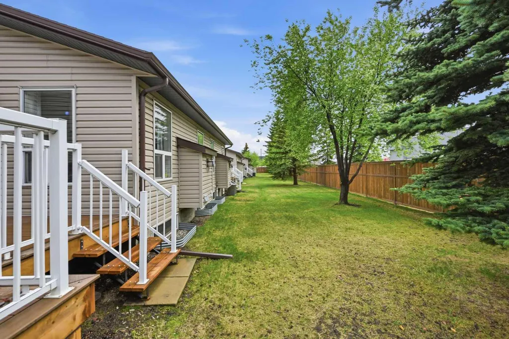 25 Tararidge Circle NE Calgary AB T3J 3W4